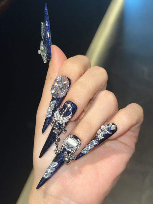 Royalty - 5thOct Nail