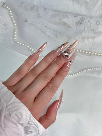 Muse B - 5thOct Nail